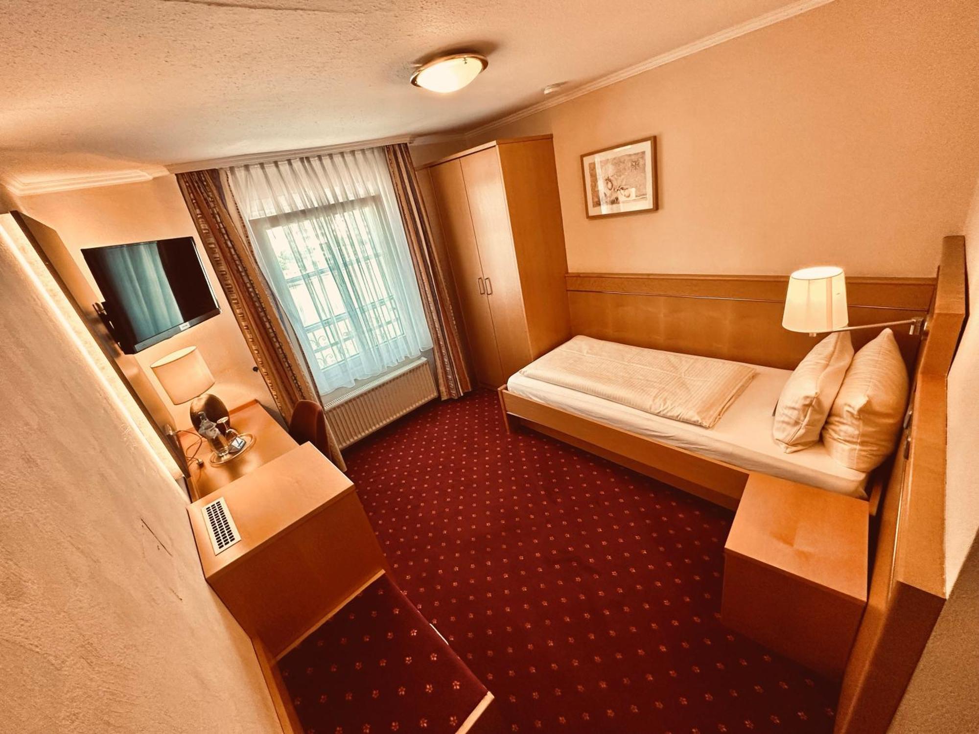 Hotel Weinhof Κόχεμ Εξωτερικό φωτογραφία